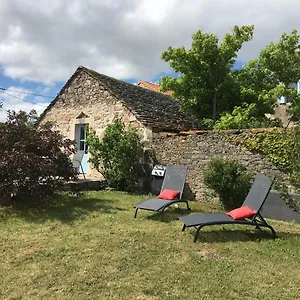 Le Gite Du Larzac A Brunas Creissels