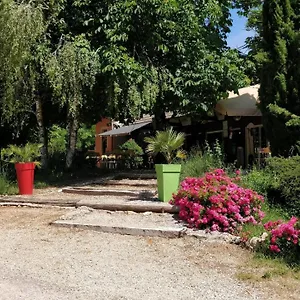 Camping Au Tour De L'aveyron LʼHospitalet-du-Larzac